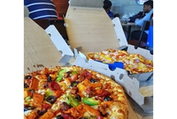 domino's pizza dhanmondi